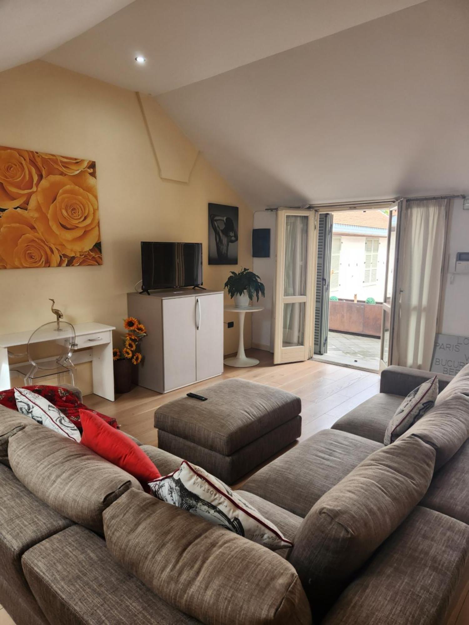 Terrace Escape With Jacuzzi Appartement Timişoara